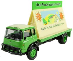 Hornby R7016 00 - Advertising Lorry Fine Foods Supermarkets